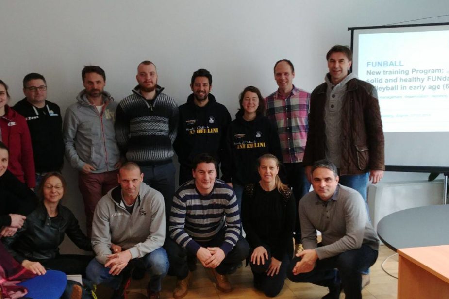 scuola pallavolo anderlini modena progetti europei funball