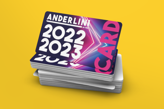 minimalistic-mockup-featuring-a-pile-of-business-cards-with-rounded-corners-975-el (1)